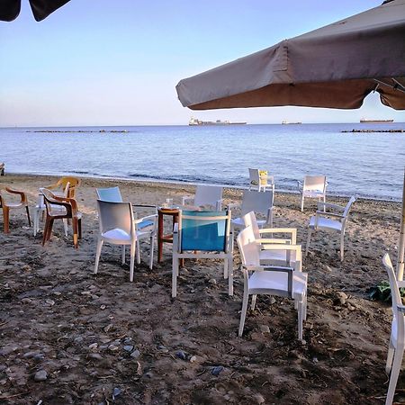 Fantastic 1 Bed Apartment By The Sea Opposite 4 Seasons Limassol Exterior photo